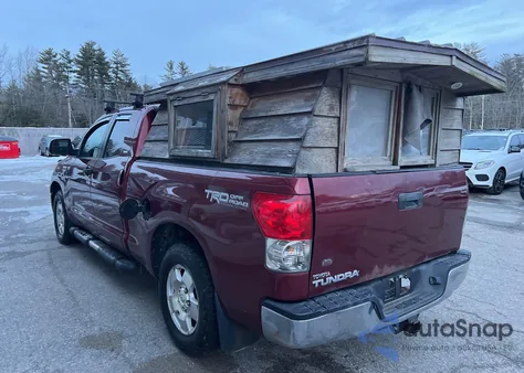 2008 Toyota Tundra Sr5 5.7L V8 из США, поврежденный, VIN 5TFRV54148X035832